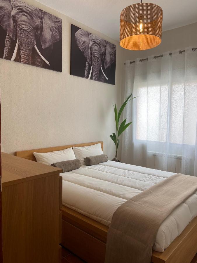Apartamento De Temporada En Madrid มาดริด ภายนอก รูปภาพ